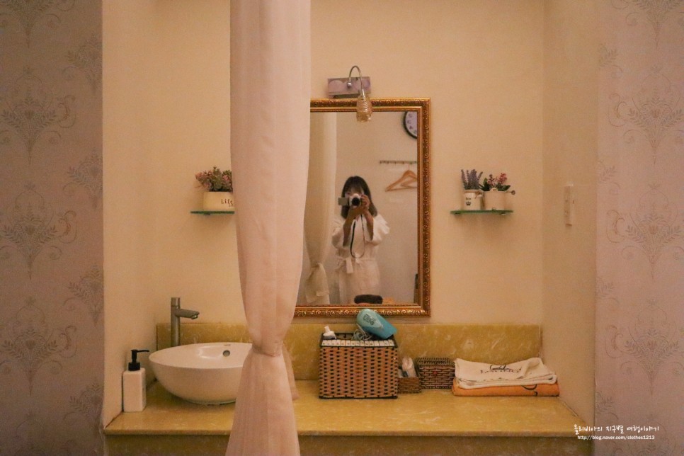 32