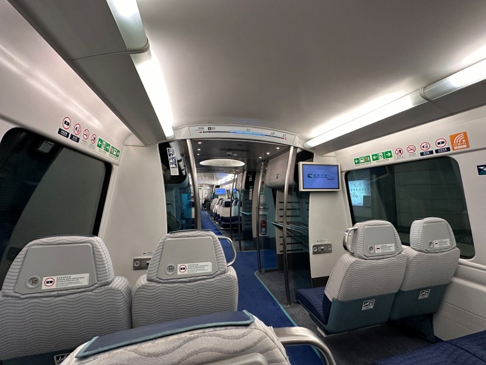 e0b22441-4e27-5a2d-bee9-6a5157cae200-2