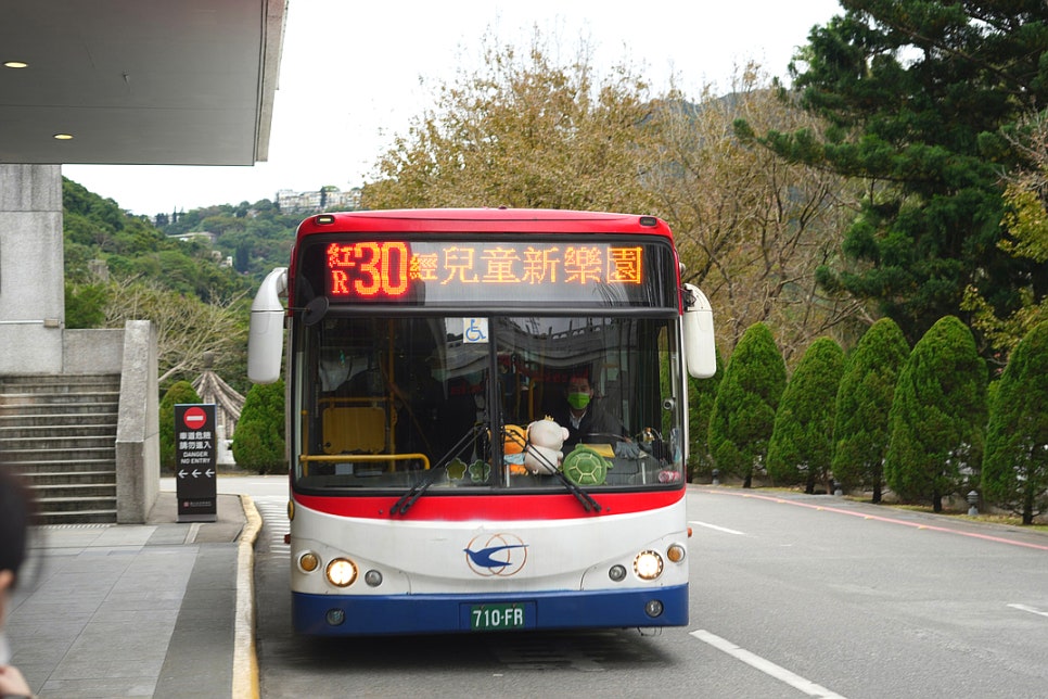 f65be937-8955-51fa-896e-fbab5121c126-19