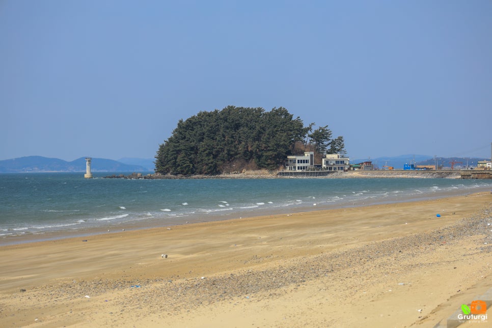 876604d4-eb03-568e-b313-b646e80aa113-0