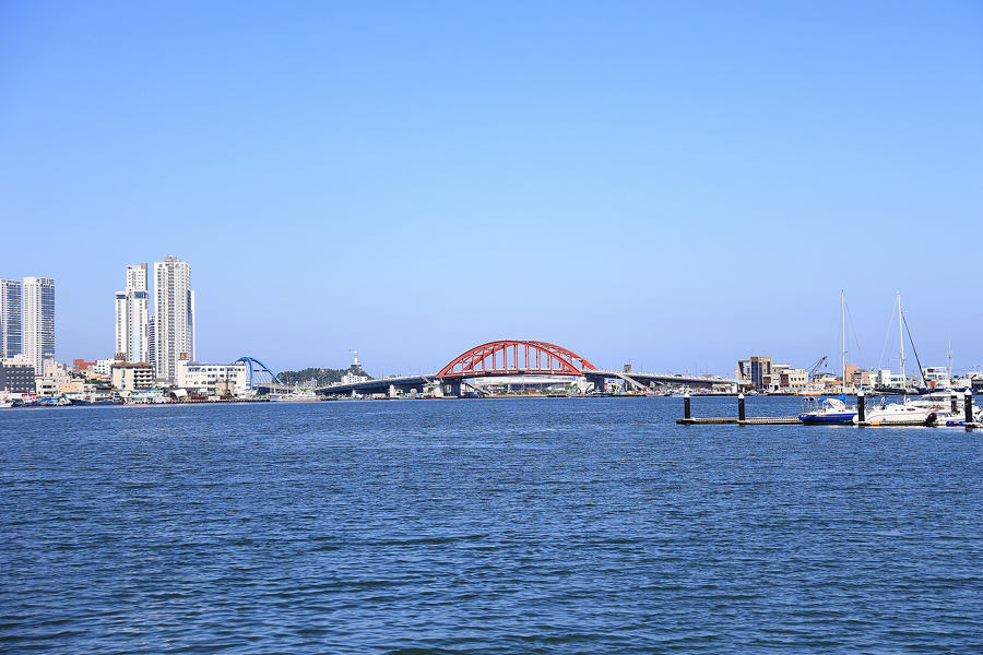 03482802-ffd4-536b-8bec-6a0902d545ab-0