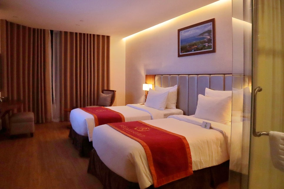 bdae573f-a0eb-5103-9d7a-4fe551ff3f8a-29